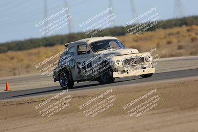 media/Oct-02-2022-24 Hours of Lemons (Sun) [[cb81b089e1]]/915am (I-5)/